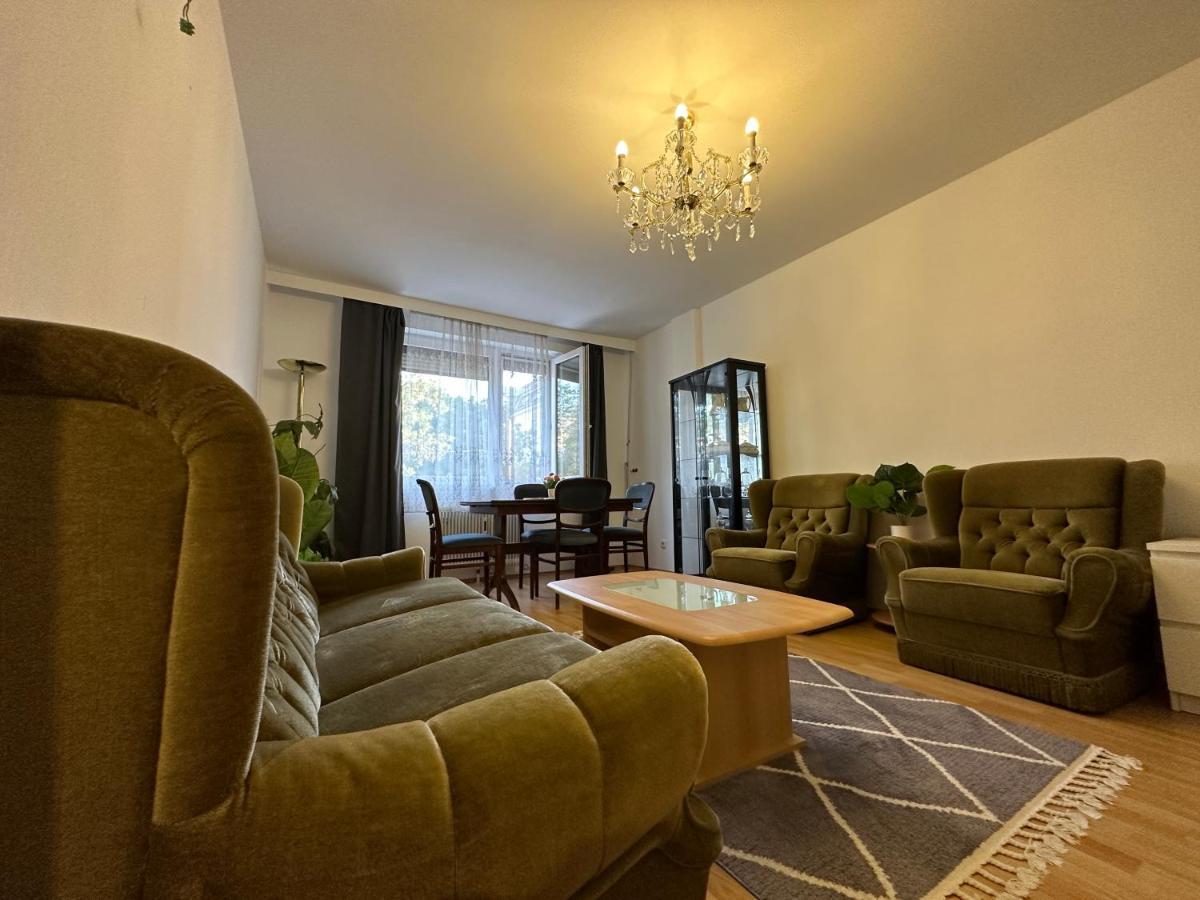 Appartamento 2 Flat With Balcony, Near Of Center Vienna