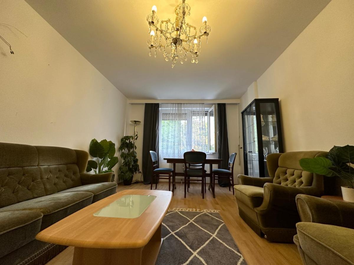 2 Flat With Balcony, Near Of Center Appartamento Vienna
